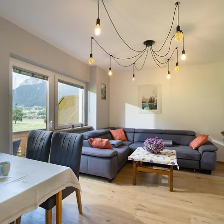 Haus Gratz Apartment Soll